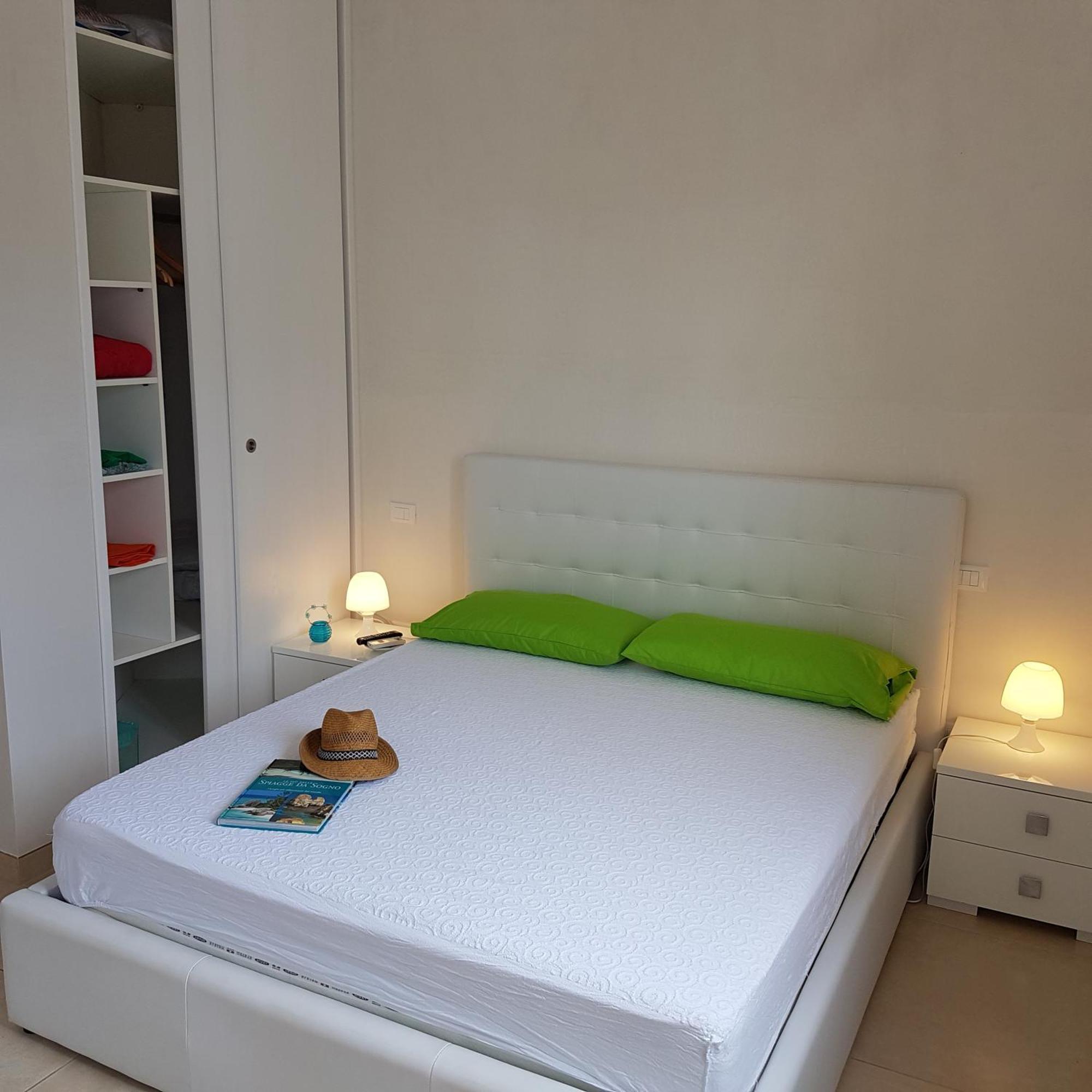 Open Space Studio Flat Torre dell'Orso Exteriér fotografie